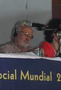  image linking to Personalidade do Ano