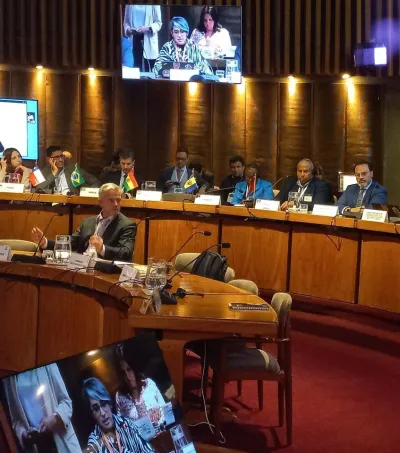  image linking to Comité de Múltiples Partes Interesadas del LAC IGF: Avanzar hacia alianzas público-sociales es más necesario que nunca para la inclusión digital