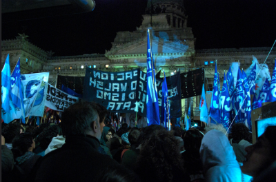  image linking to Damián Loreti, nuevo miembro de APC: "Las leyes de medios forman parte del campo de batalla político y jurídico" 